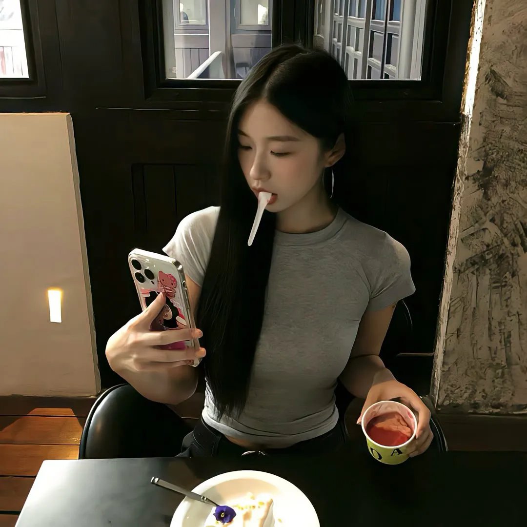 美女来了
